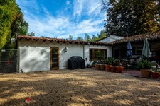 Enlarge photo 144