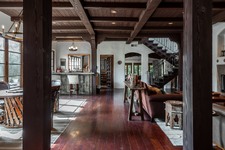 Enlarge photo 32