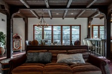Enlarge photo 36