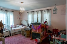 Enlarge photo 52