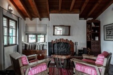 Enlarge photo 68