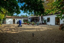 Enlarge photo 69