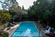 Enlarge photo 86