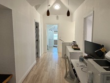Enlarge photo 30