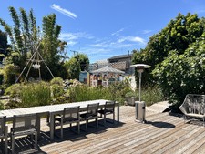 Enlarge photo 32