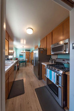 Enlarge photo 24