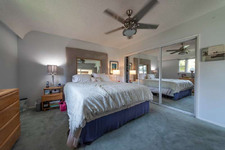 Enlarge photo 44