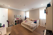 Enlarge photo 56