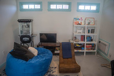 Enlarge photo 89