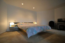 Enlarge photo 47