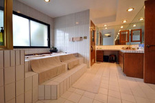 Enlarge photo 49