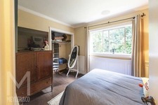 Enlarge photo 34