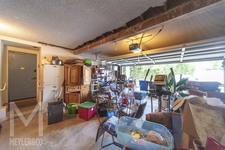 Enlarge photo 76