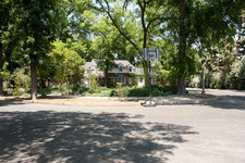 Enlarge photo 2