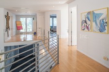 Enlarge photo 31