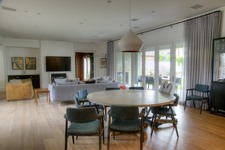 Enlarge photo 19