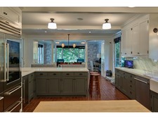 Enlarge photo 52