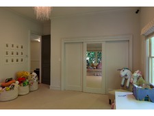 Enlarge photo 79