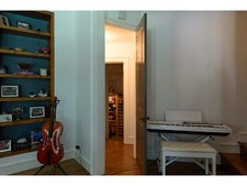 Enlarge photo 101