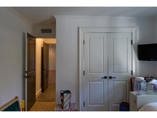 Enlarge photo 108