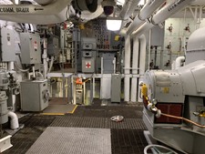 Enlarge photo 12