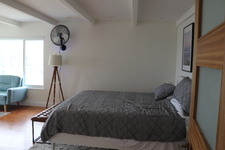 Enlarge photo 33