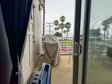 Enlarge photo 33