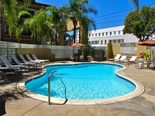 4920 Van Nuys Boulevard