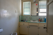 Enlarge photo 15