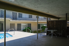 Enlarge photo 17