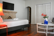 Enlarge photo 44