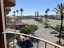 Enlarge photo 36