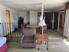 Enlarge photo 52