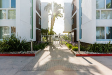 Enlarge photo 41