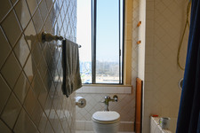 Enlarge photo 34