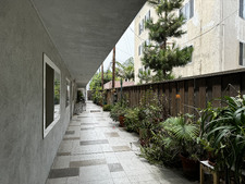 Enlarge photo 25