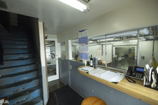 Enlarge photo 18