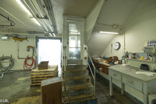 Enlarge photo 19