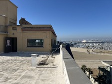 Enlarge photo 33
