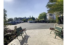 Enlarge photo 5