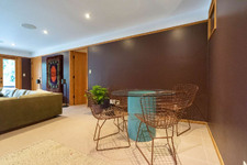 Enlarge photo 44