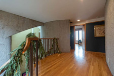 Enlarge photo 47