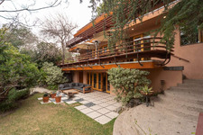 Enlarge photo 109