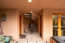 Enlarge photo 113