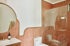 Enlarge photo 32