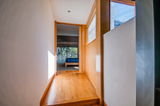 Enlarge photo 51
