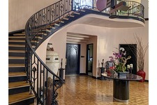 Enlarge photo 49