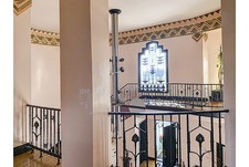 Enlarge photo 51