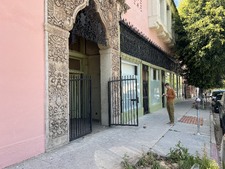 Enlarge photo 68