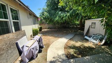 Enlarge photo 18